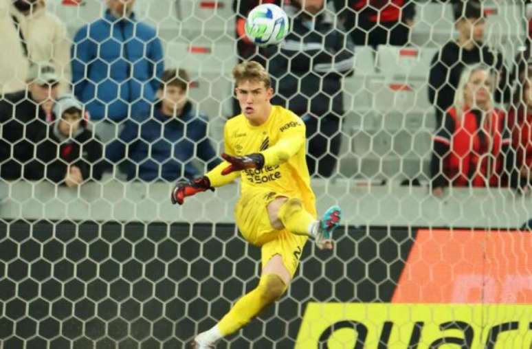 Gustavo Oliveira / CAP - Legenda: Léo Linck, goleiro do Botafogo