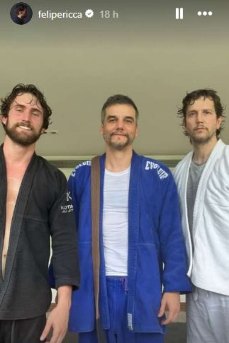 Amigos de longa data, Wagner Moura e Vladimir Brichta treinam luta juntos