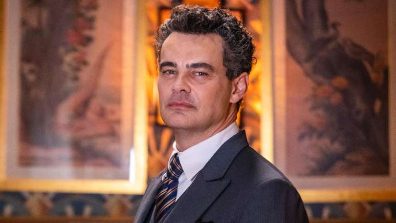 Carmo Dalla Vecchia em "Amor Perfeito" (2023)