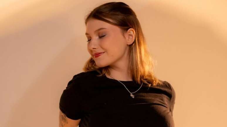 Isabel Veloso d&aacute; opini&atilde;o sincera sobre aqueles que a acusam de mentir sobre seu diagn&oacute;stico