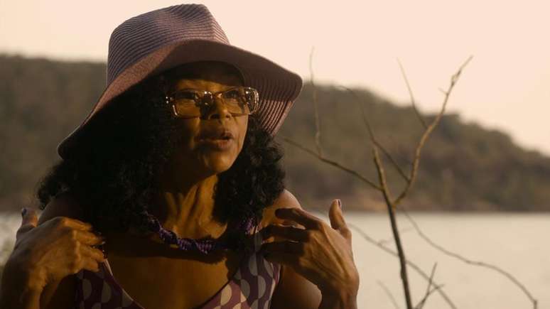 Severina Tenório revela mais detalhes de vivência em abrigo após reality show