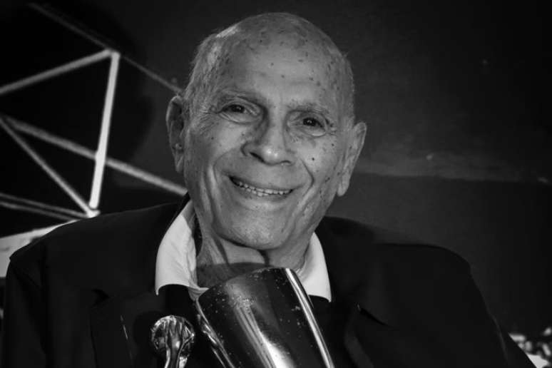 Amaury Pasos, lenda do basquete brasileiro e mundial, medalhista ol&iacute;mpico e bicampe&atilde;o mundial.