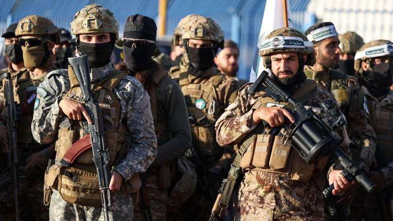 O grupo Hayat Tahrir al-Sham (HTS), anteriormente conhecido como Frente Nusra, afirma não ter mais ligações com a Al-Qaeda