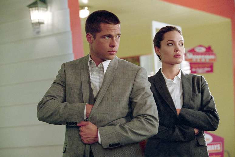Brad Pitt e Angelina Jolie em Sr e Sra Smith
