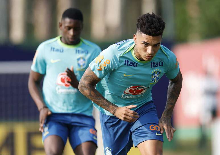 Igor Jesus e Luiz Henrique em treino pela Sele&ccedil;&atilde;o Brasileira &ndash;