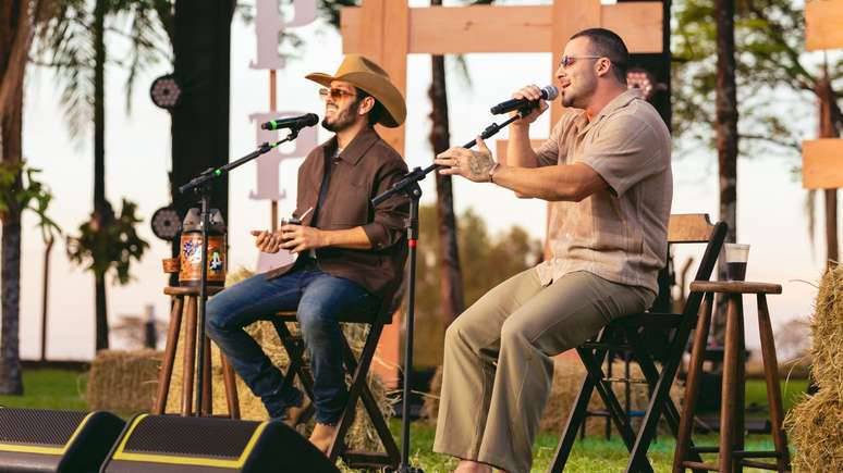 Pedro Paulo & Alex surpreendem com lançamento de álbum raiz; saiba os detalhes