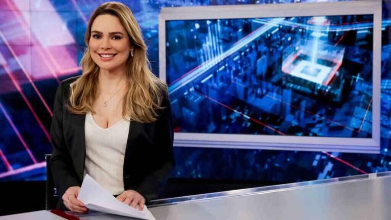 Saiba o verdadeiro salário de Rachel Sheherazade na emissora de Silvio Santos