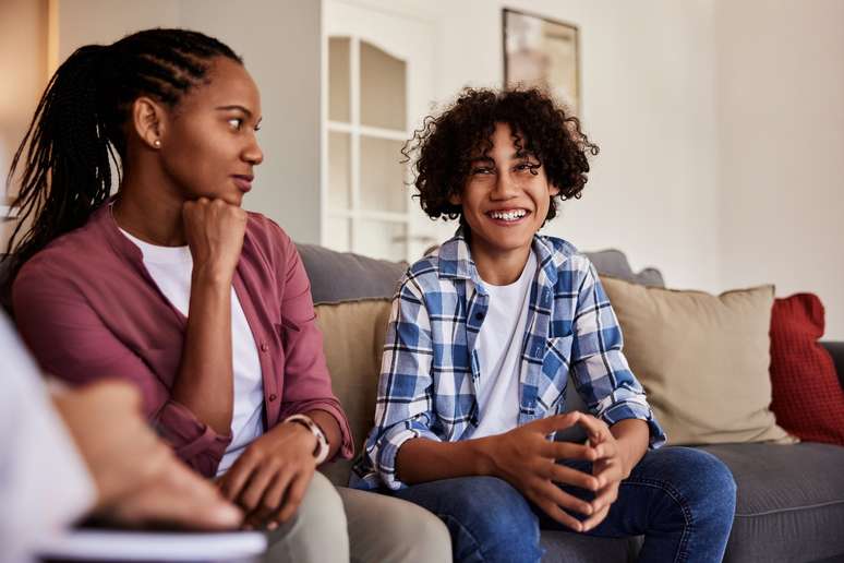 É impossível controlar o que os jovens acessam na internet o tempo todo e em todo lugar