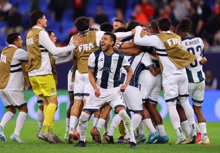 Pachuca bate Al-Ahly nos p&ecirc;naltis e enfrenta Real Madrid na final do Intercontinental