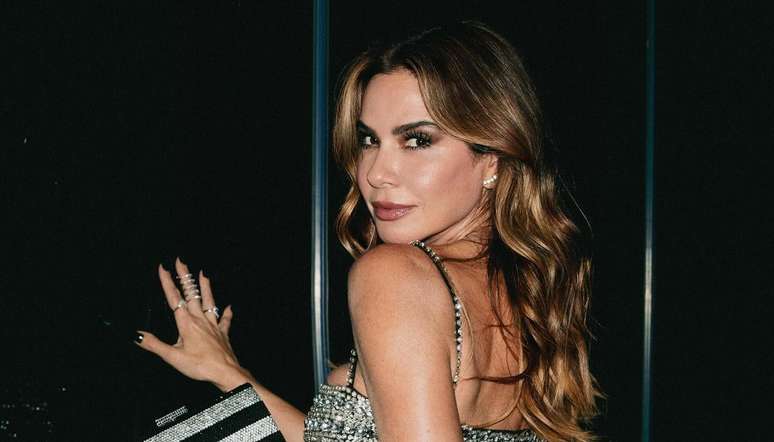 Luciana Gimenez says she usually pays R,000 into her card account: ‘I’m not a spendthrift’