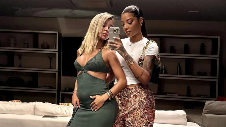 Ludmilla se declara para Brunna em aniversário