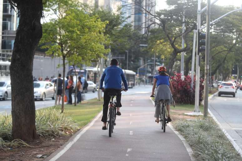 Prefeitura de São Paulo quer incluir ciclovias e ciclofaixas em Plano Municipal de Desestatização.