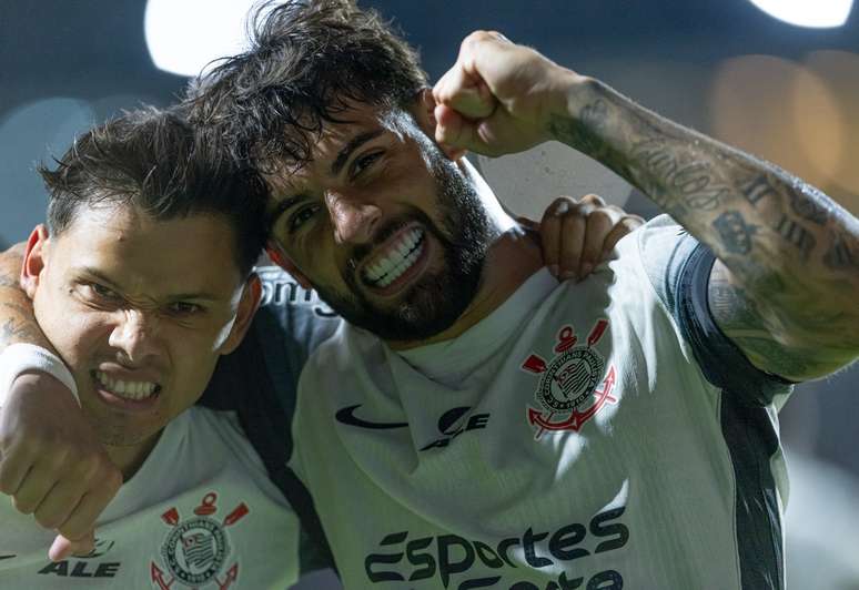 Corinthians e jogador do elenco discordam em tempo de renovação de contrato. 