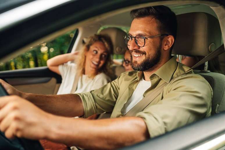 Seguir alguns hábitos evita dores nas costas durante a viagem