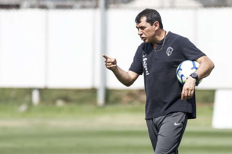 Fábio Carille durante treinamento do Corinthians –