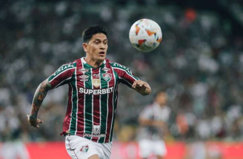 Cano cuidando da forma física para voltar mais forte no Fluminense em 2025 –