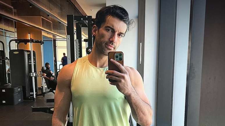 Justin Baldoni é ator e diretor do filme "É Assim Que Acaba"