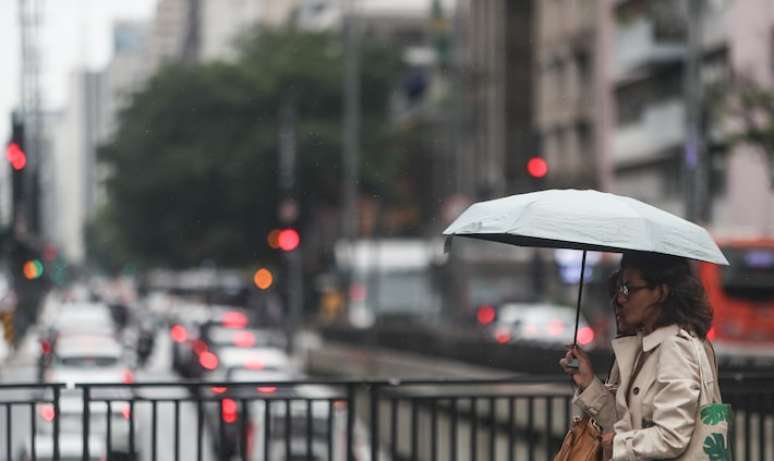 Chuva na região da Avenida Paulista, em SP