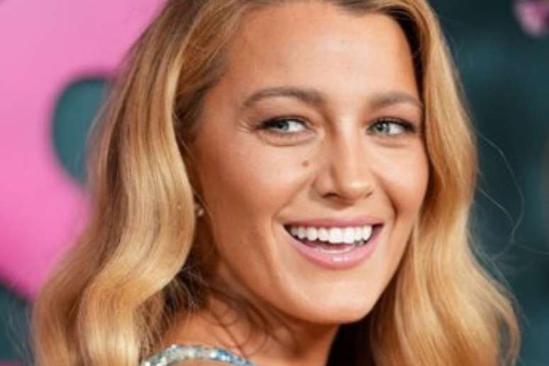 Blake Lively recebe apoio após acusar colega de assédio