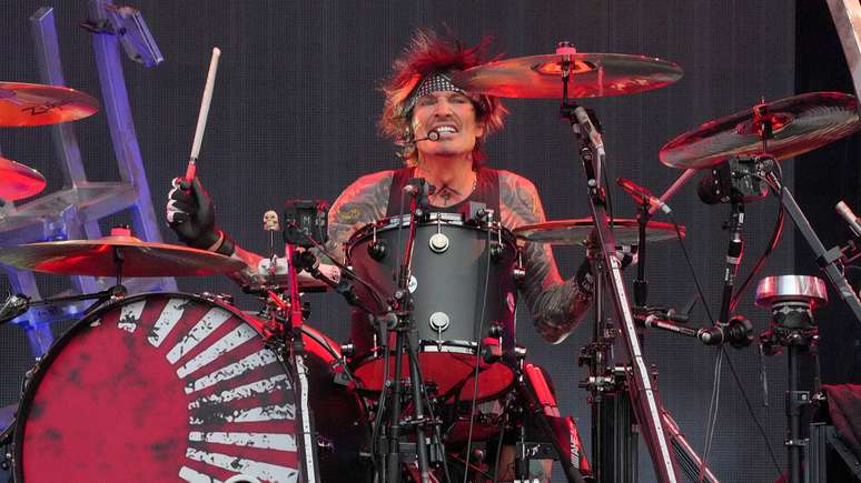 Tommy Lee, baterista do Mötley Crüe 