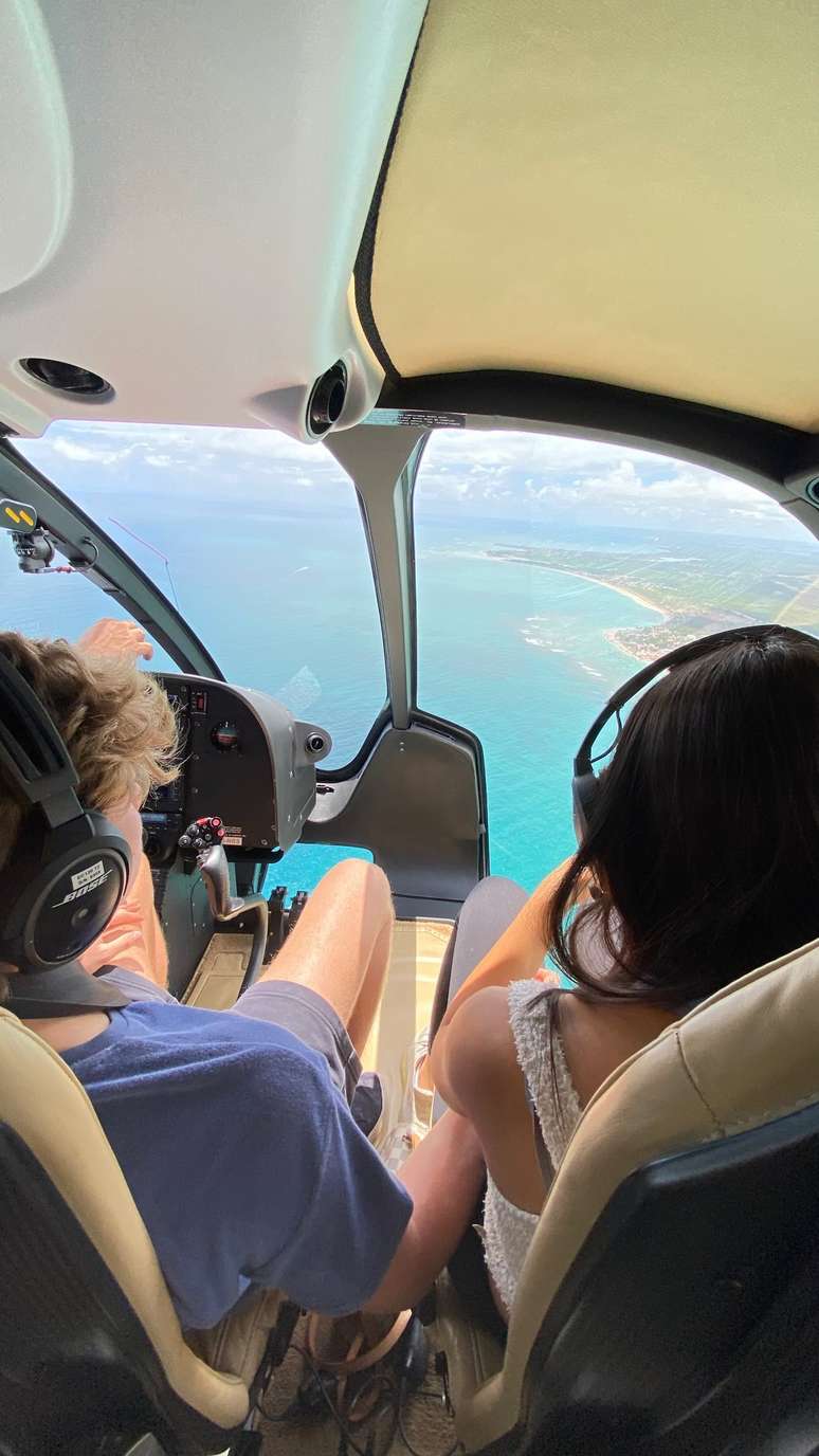 Benício Huck e Duda Guerra aproveitaram um passeio de helicópteropixbet jogo adiadoPernambuco - Instagram