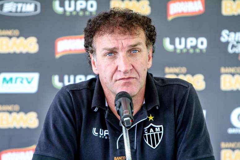 Cuca se acerta com o Atlético-MG e retorna ao clube rejeitado por parte da  torcida