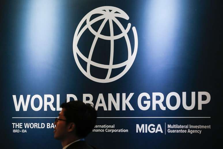 Banco Mundial eleva previsão de crescimento do PIB da China 