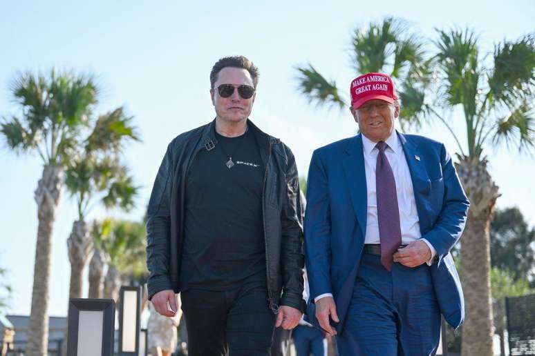 Elon Musk e Donald Trump participaram do lançamento do sexto voo de teste do foguete Starship da SpaceX