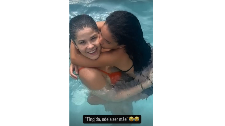 Samara Felippo em postagem nos stories do Instagram