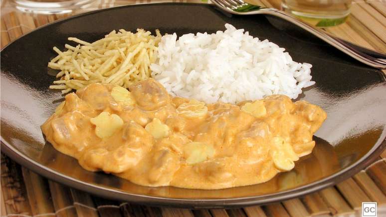 Chicken Stroganoff – Photo: Stela Handa