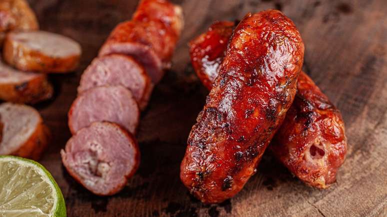 Linguiça toscana na AirFryer – Foto: Shutterstock