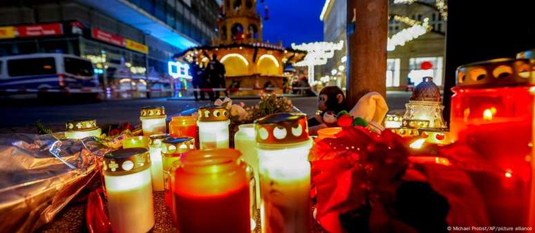 Homem invadiu com carro mercado de Natal lotadogrupo apostas esportivas telegramMagdeburg