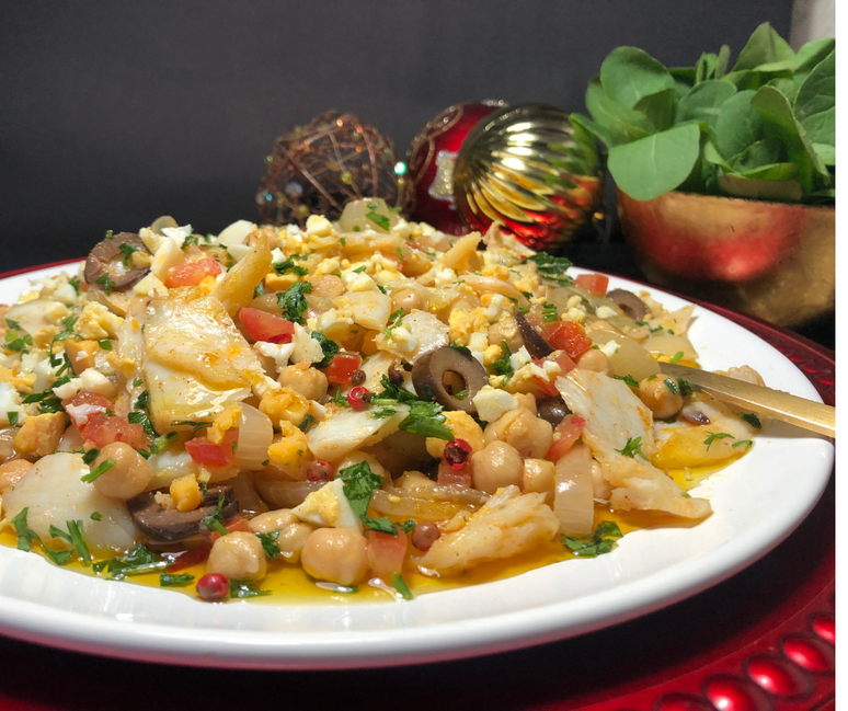 SALADA DE BACALHAU COM GRÃO DE BICO