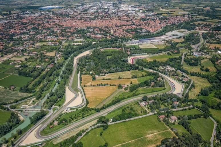 Autódromo Internacional Enzo e Dino Ferrari, onde Senna sofreu o acidente fatal em 1994