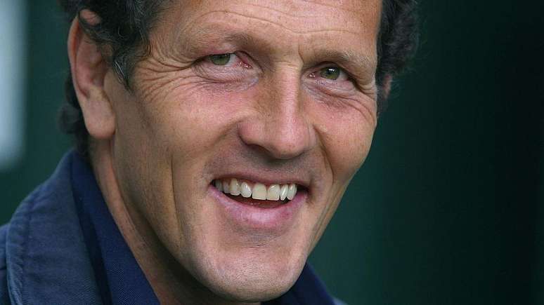 Monty Don &eacute; um rosto conhecido de muitos que gostam de programas de jardinagem