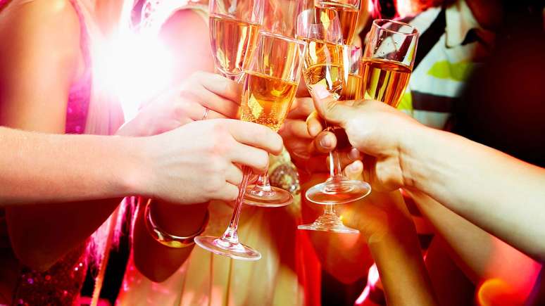 Réveillon brasileiro traz tradições de celebração africanas
