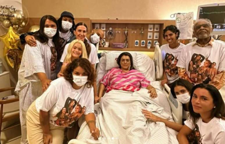 Preta Gil: the singer announces his departure from intensive care weeks after a surgery that lasted more than 20 hours