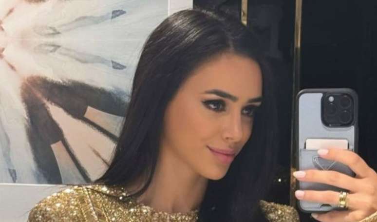 Pregnant, Bruna Biancardi opts for an extravagant golden look costing almost R,000 for New Year’s Eve in Dubai. I wait!