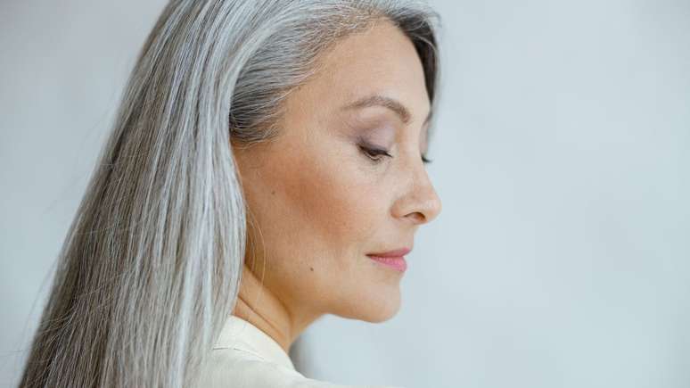 Gray hair: tips for taking care of gray hair once and for all