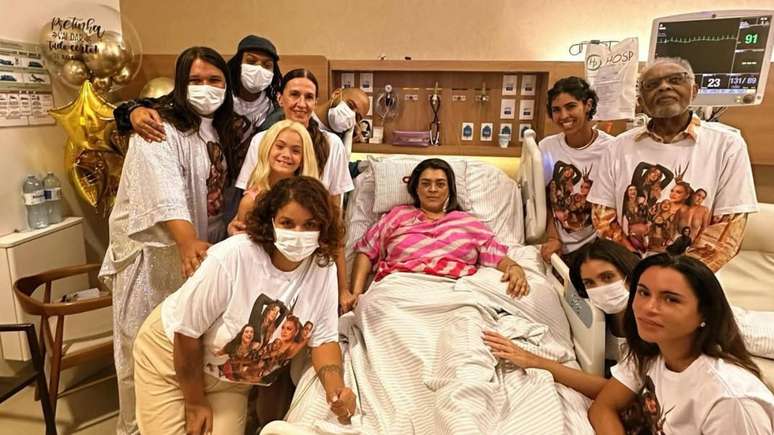 Preta Gil leaves intensive care and celebrates the arrival of 2025 with her family: ‘#PretaCura’