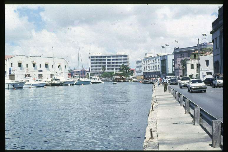 A ilha caribenha de Barbados possui um dos maiores PIBs per capita da região –casa de aposta 365parte, graças ao Canal do Panamá