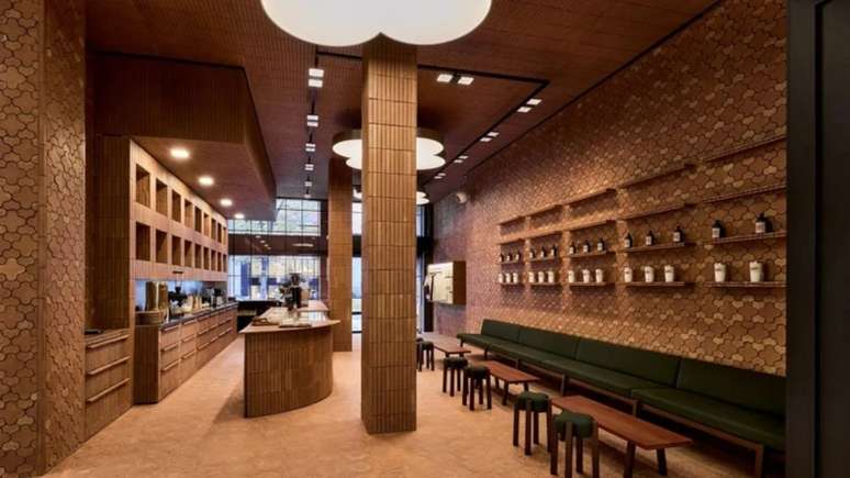 Zara inaugurou café de luxo em Madrid em novembro de 2024