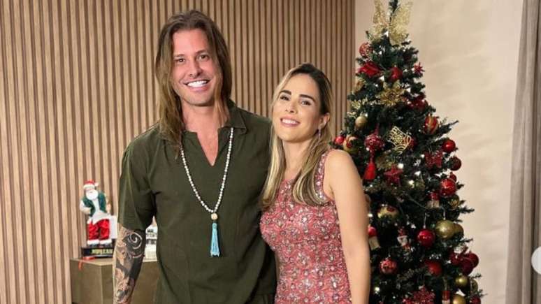 Wanessa elogia Dado Dolabella, padrasto de seus dois filhos; a cantora revela, também, se possuem planos de aumentar a família