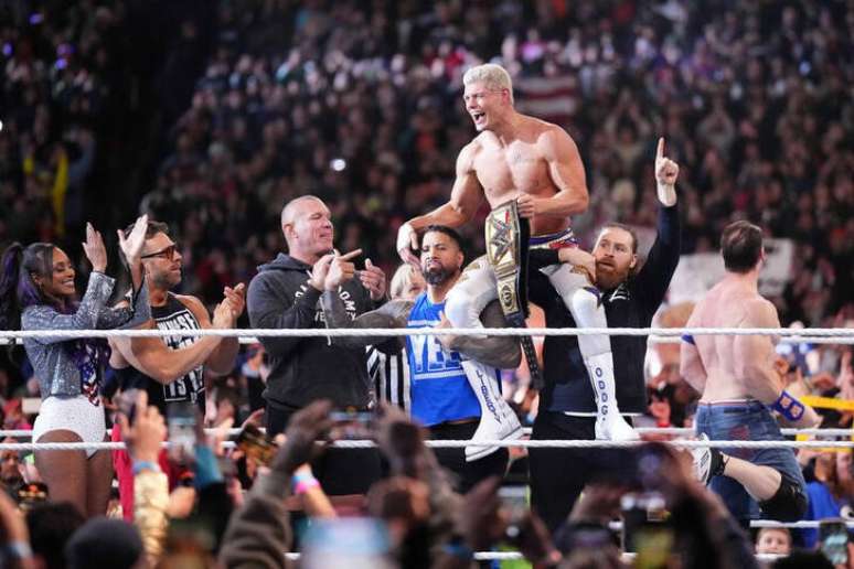 Luta pelo Universal Championship da WWE entre Roman Reigns e Cody Rhodes, durante Wrestlemania XL Sunday
07/04/2024
Joe Camporeale-USA TODAY Sports