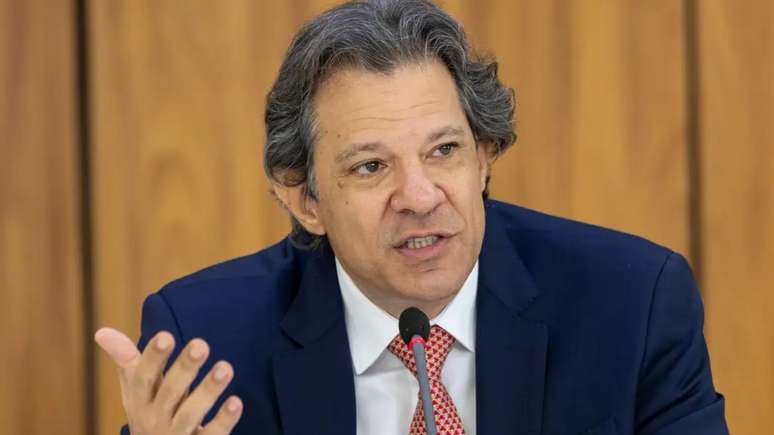 Brasil terá déficit de 0,1% em 2024, diz Haddad