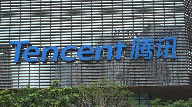 EUA inclui Tencent em lista de empresas supostamente ligadas ao exército chinês