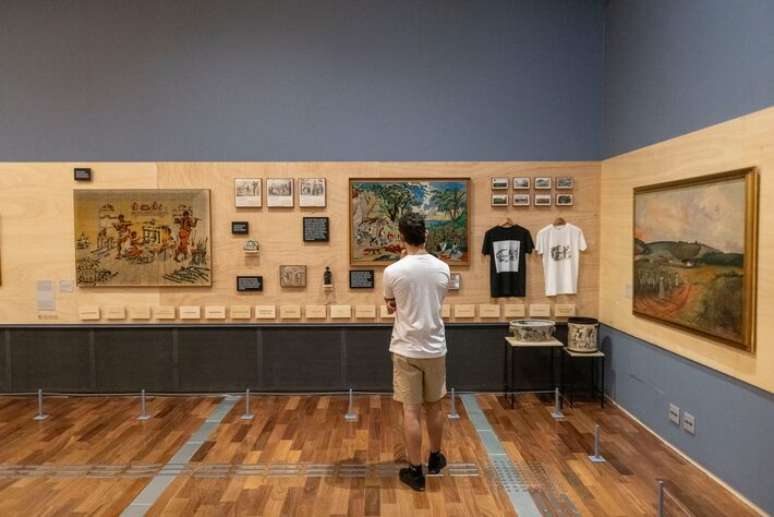 Exposição temporária traz olhar para degradação ambiental a partir de perspectiva histórica.