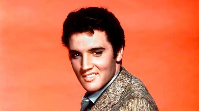 Elvis Presley nasceu em 8 de janeiro de 1935