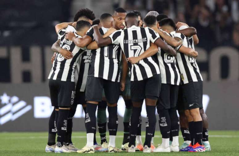 Vitor Silva/Botafogo - Legenda: Jogadores do Botafogo exigem pagamento atrasado para reapresentação