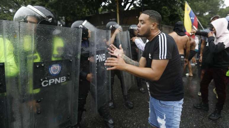 Relatório de missão da ONU à Venezuela reportou aumento da repressão do governo a manifestações desde as eleições